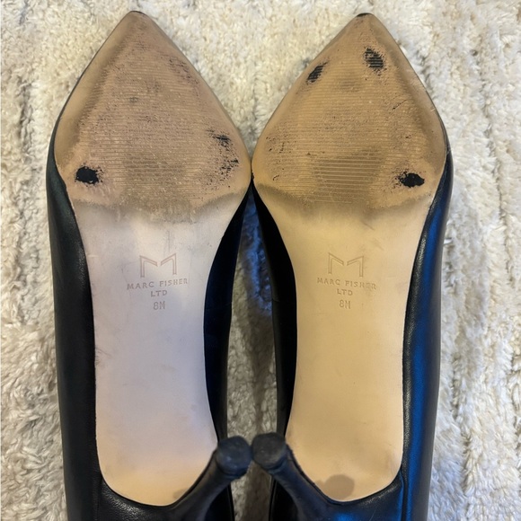 Marc Fisher Black Stiletto Heels 8 - Picture 5 of 7
